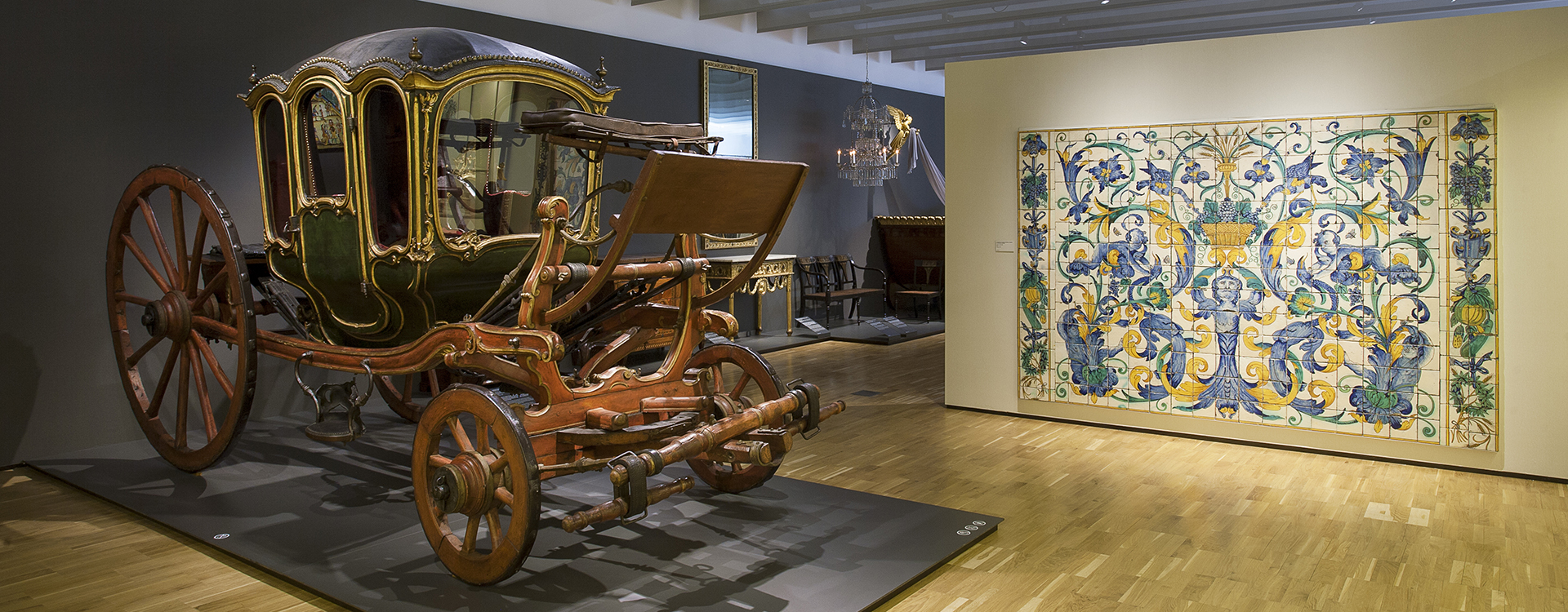 Museo del Diseño de Barcelona, segunda planta Exposición permanente “¡Extraordinarias! Colecciones de artes decorativas y artes de autor”